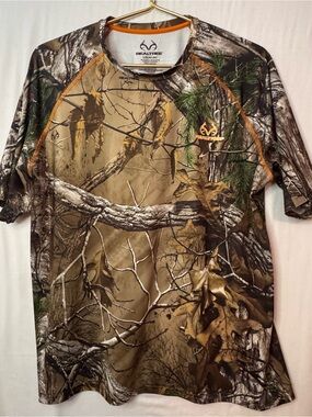 Realtree Men's Short Sleeve Performance Camo Tee - Brown/Green/Orange